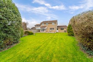 Photo 9- click for photo gallery